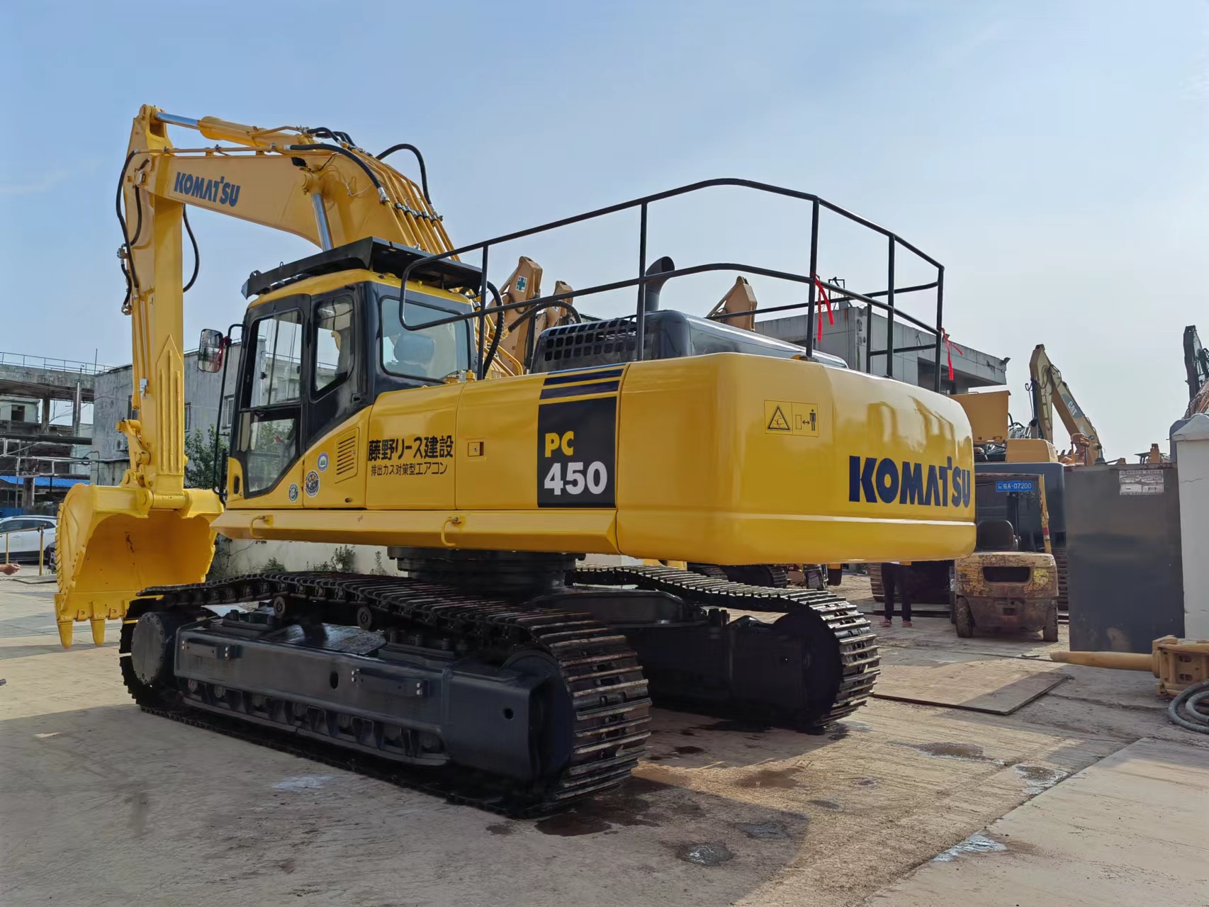Used Japan Second Hand Komatsu PC450-7 Digger 45 Ton Excavator Machine