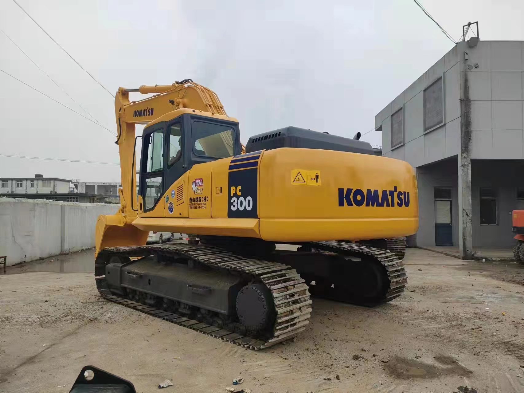 Good Quality Used Excavators komatsu Pc300-7 Japan Brand Second Hand Crawler Excavator 30ton Large Machine Cheap Price for Sale