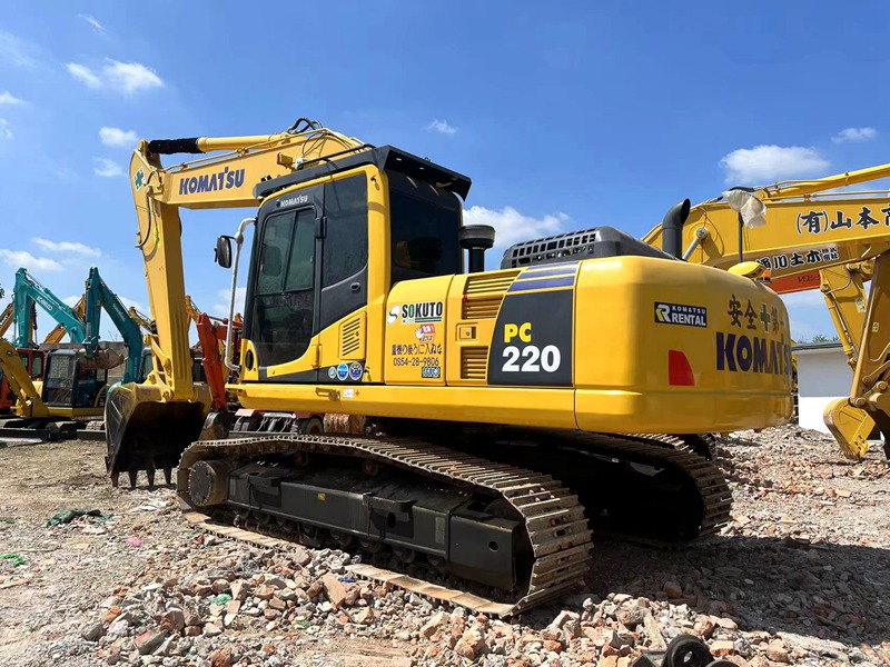 PC220-8 Used Komatsu Excavator 2022 Year Nearly New