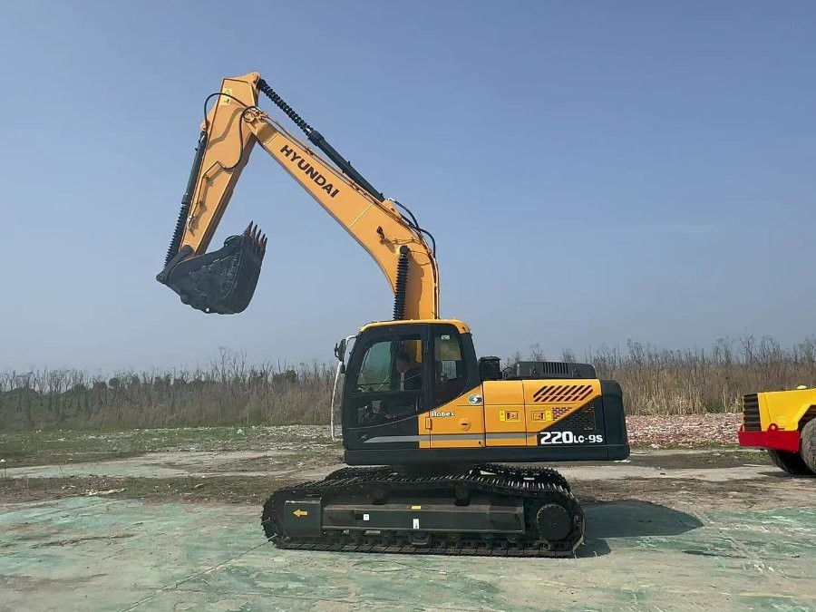 Korea Used Hyundai Excavator Second Hand R220-9S