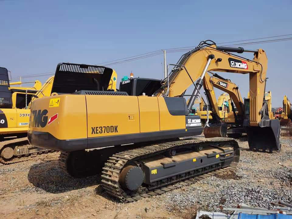 Used Excavator XCMG 370