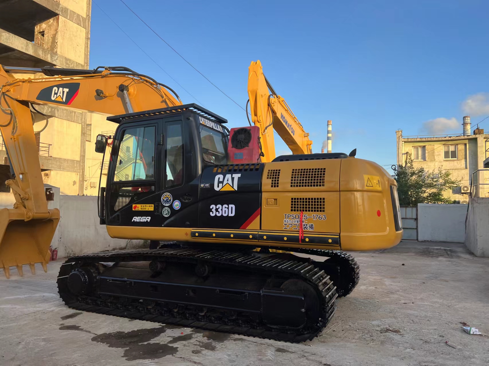 Chinese Cheap 36 Ton Used CAT 336D2 Machinery Price Crawler Excavators-for-sale