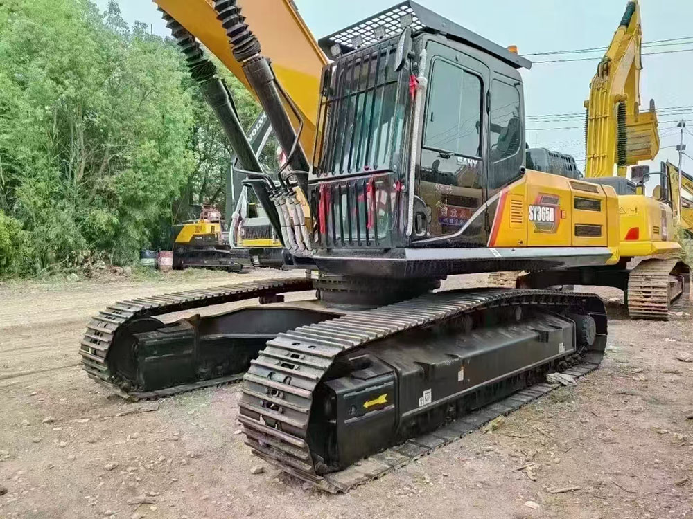 Bucket Rod Digging Force 180kN SANY 365H Used Crawler Excavator Engine Cooled to 50℃ in Desert Test