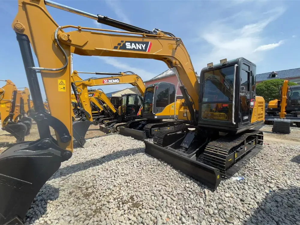 used China Second Hand Sany SY95 9.5ton Mini Excavator for Sale at a low price