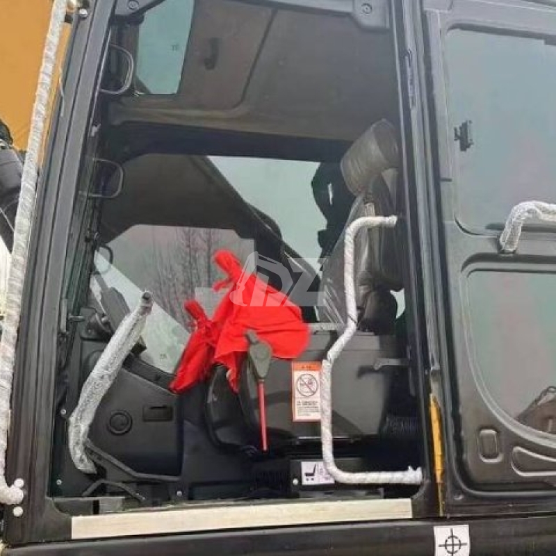 23.5ton Sany SY235C Used Crawler Excavator Equipment Medium Sized SY235CPro