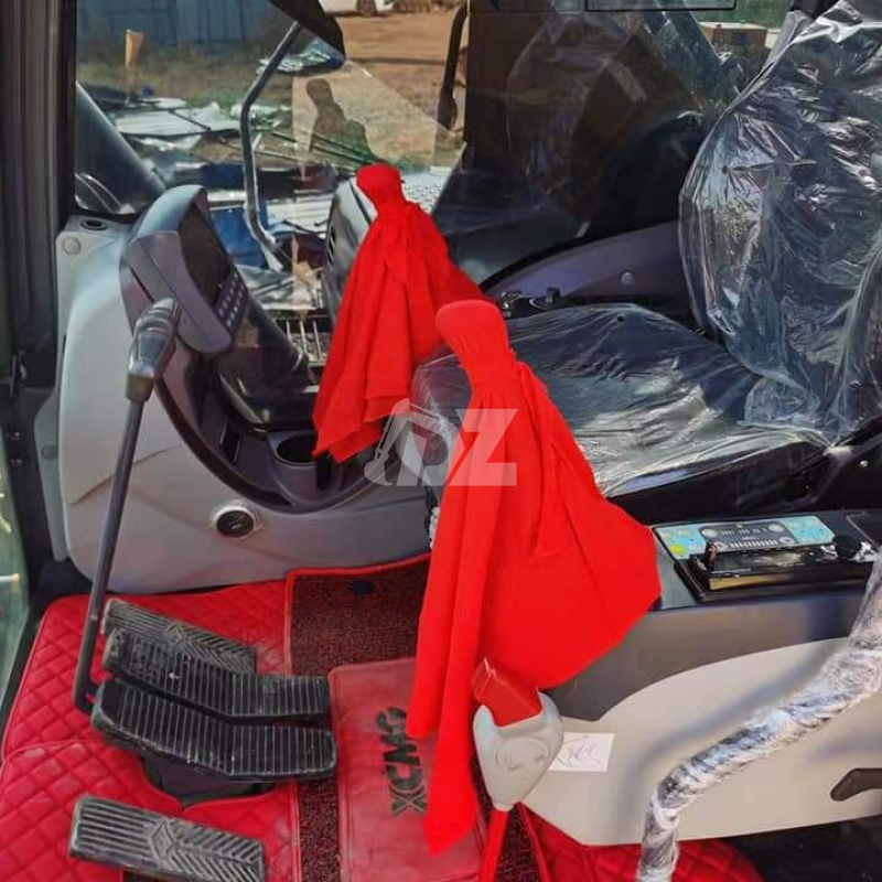 Used Excavator XCMG 370