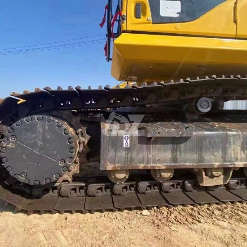 Durable Second-hand KOMATSU Excavator PC270 Komatsu Used Digger PC270-7 Crawler Hydraulic Good Quality Pc270 for Hot Sale