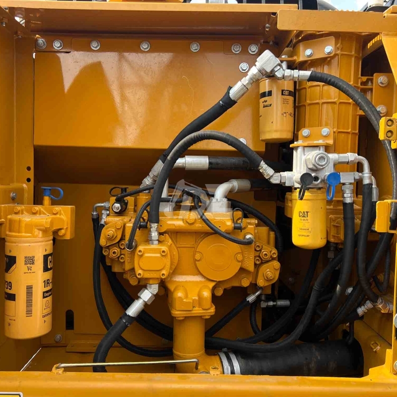 118KW Used Excavator Equipment Caterpillar 323D2 Hydraulic Crawler Excavators