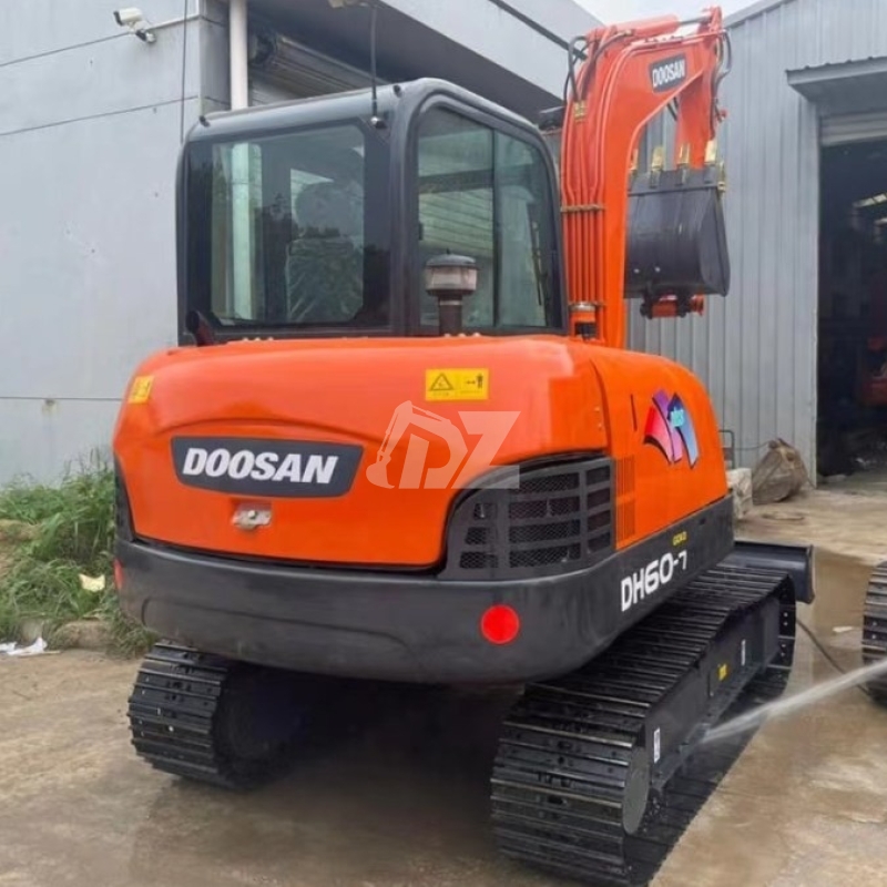 Korea Small Used Doosan Excavator DH60-7 5550KG For Agricultural