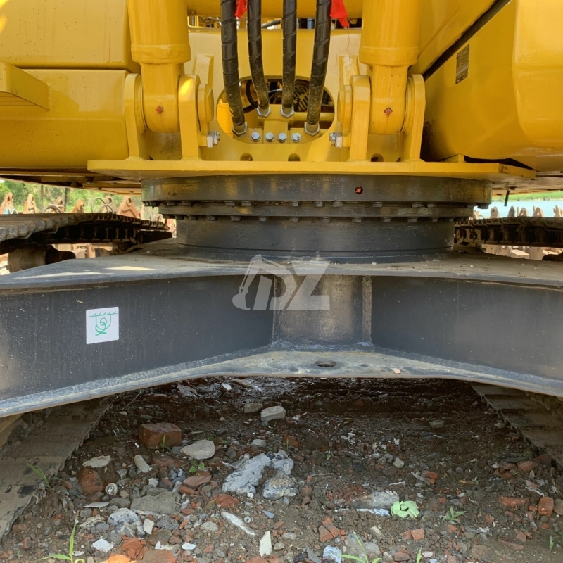 Used Original Komatsu PC130-8 Crawler Excavator 13ton Japan Made with Core Engine Second-Hand Komatsu  PC130-8