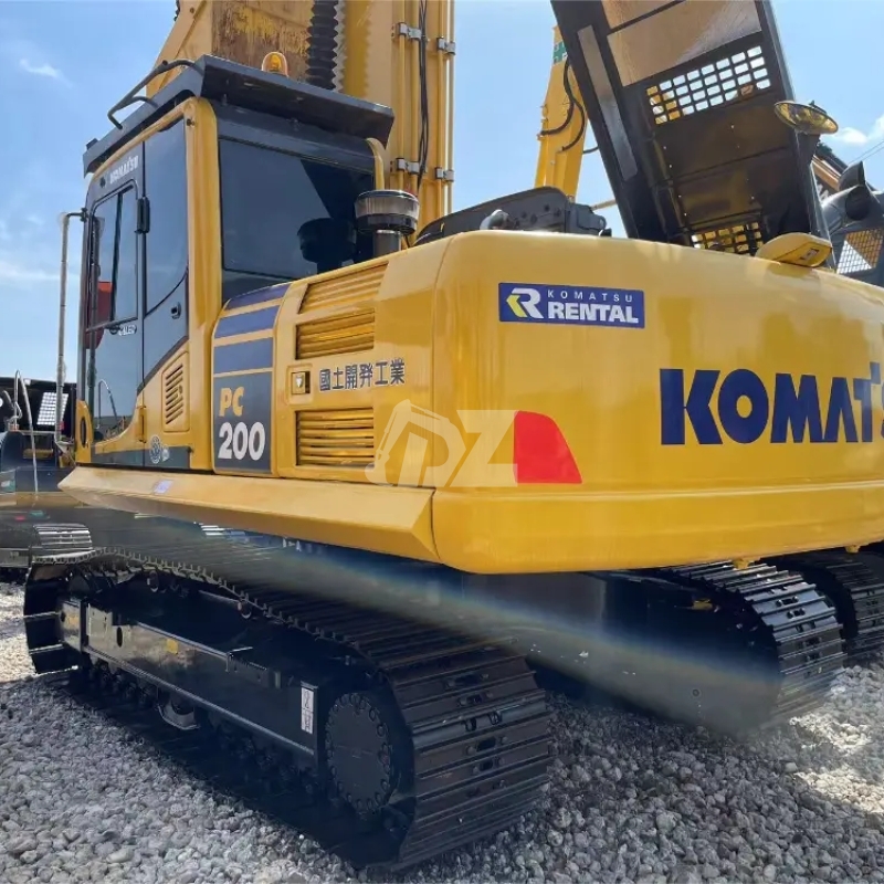 Japanese Hydraulic Used Komatsu PC200-8 Excavator Machine 2000KW 19Tonne