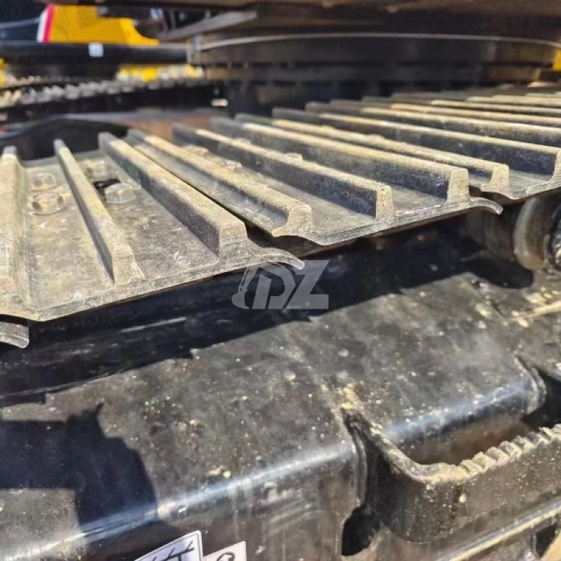 Sany SY235C MEDIUM 23.5t Hydraulic Crawler Excavator Second Hand Used Wheel Excavator SY235 SY235C