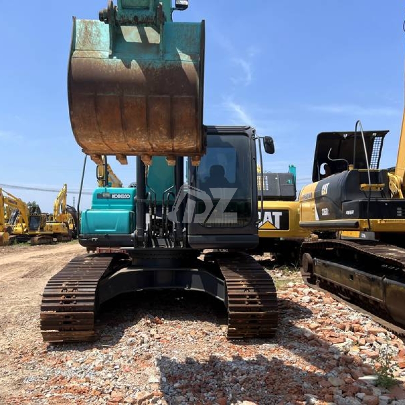 Good condition Used Excavator Kobelco SK200D for sale