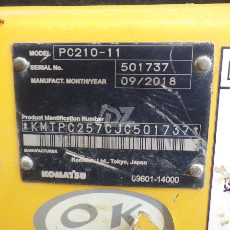 Japan Imported Original Digger Used PC210-11 Komatsu Excavator For Sale