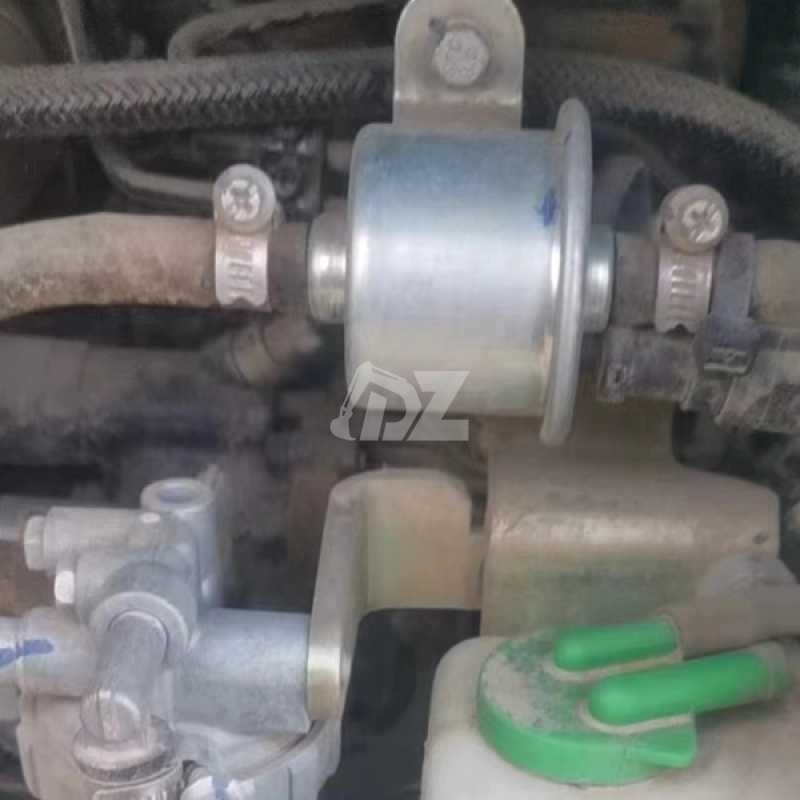 Fairly Used Power Operating Sunward Swe18uf Mini Excavator 1.8 Ton For Sale