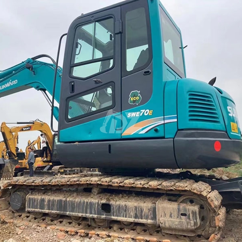 Free Shipping Original Low Price Used Excavators Good Condition Sunward Swe70E