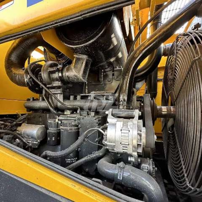 Small Komatsu WA380 Wheel Front Loader Used Japan Made Original