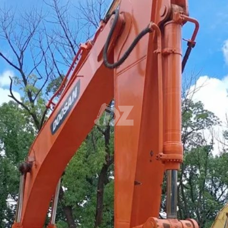 Secondhand Doosan DH420LC Earth Excavation Equipment Mining Digger