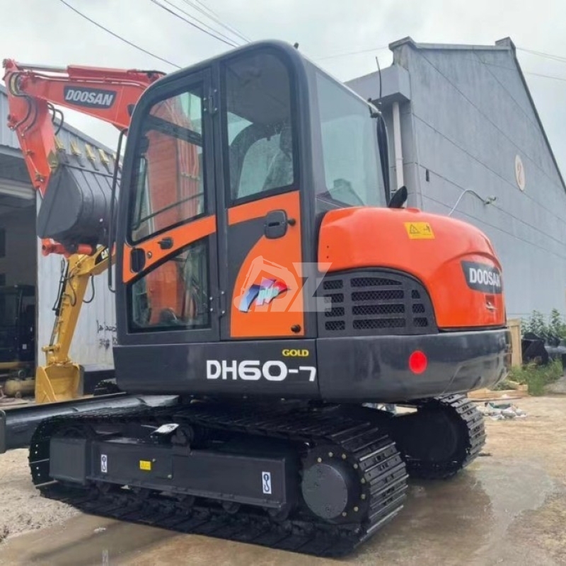 Korea Small Used Doosan Excavator DH60-7 5550KG For Agricultural