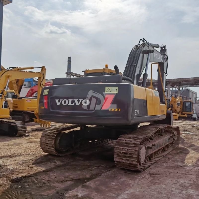 Volvo EC290B used heavy excavators crawler