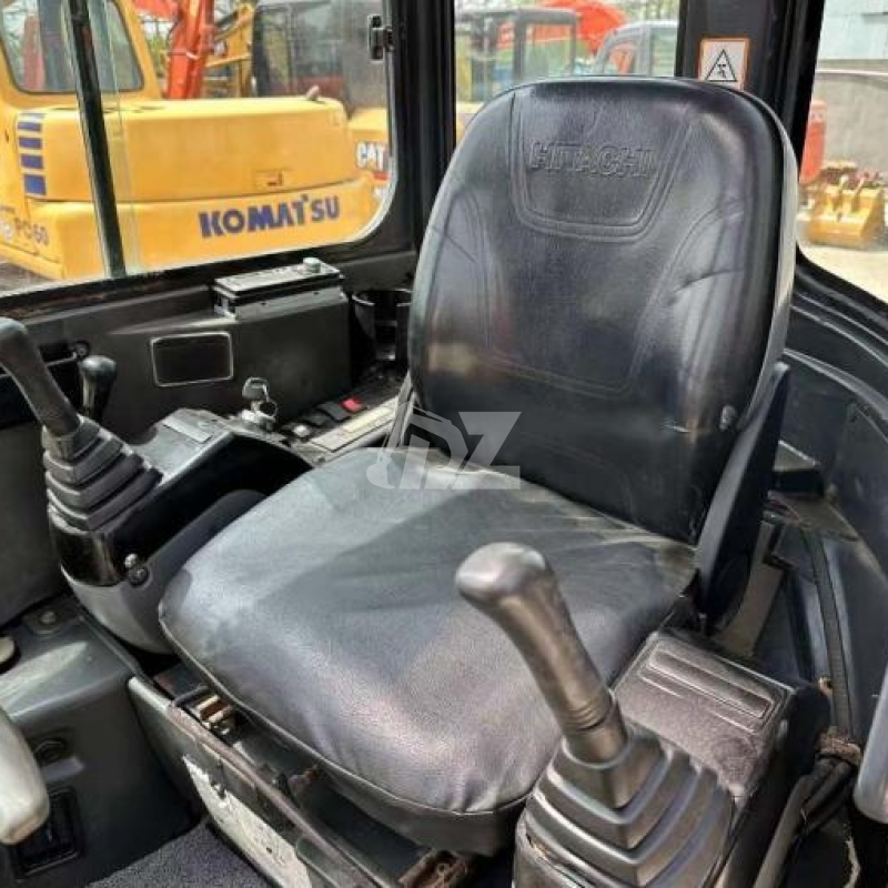 Mini ZX50U Hitachi Excavator Used Construction Machinery 5T ZX50