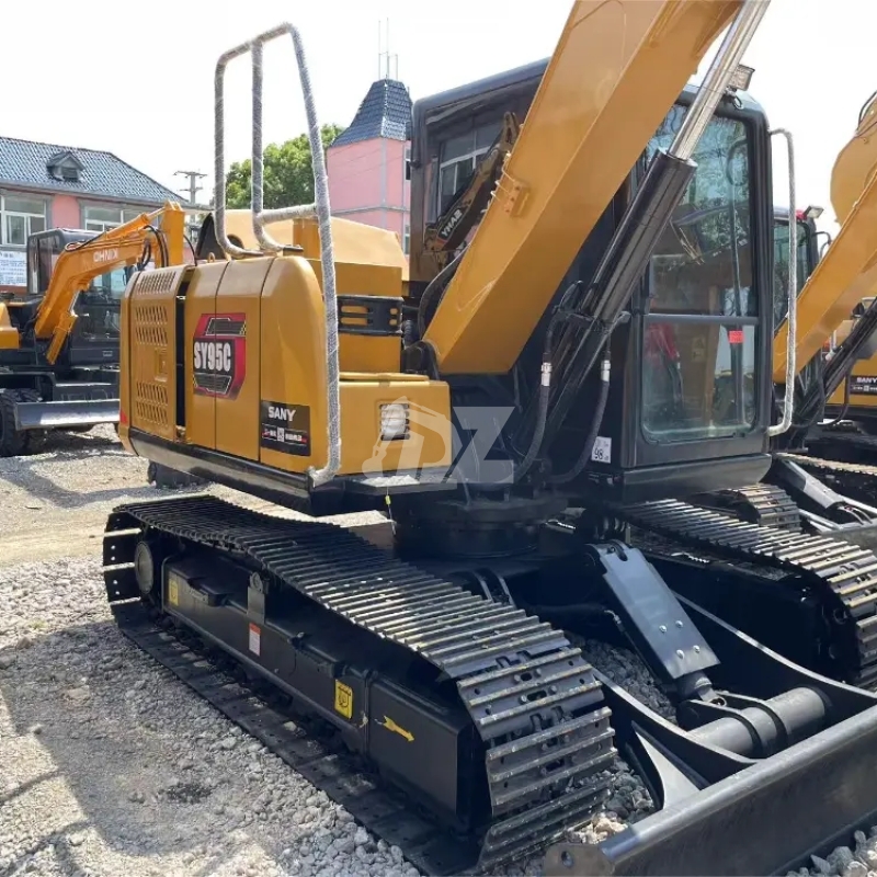 used China Second Hand Sany SY95 9.5ton Mini Excavator for Sale at a low price