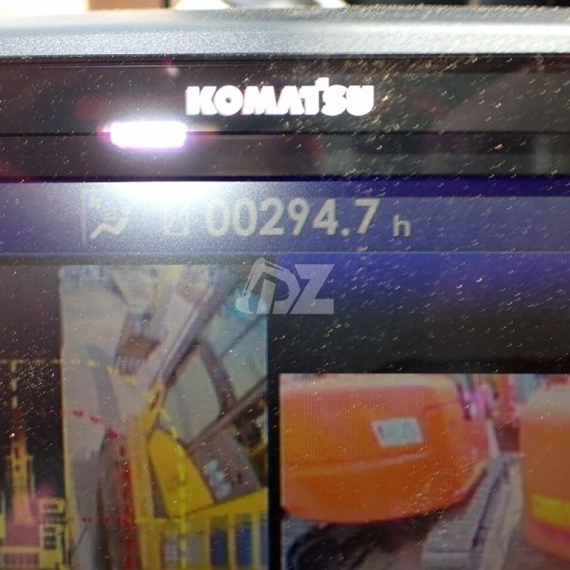 Used Komatsu PC200-11 Excavators  Original Low Price Crawler Hydraulic Excavator Machinery Japanese Condition Hot Sale