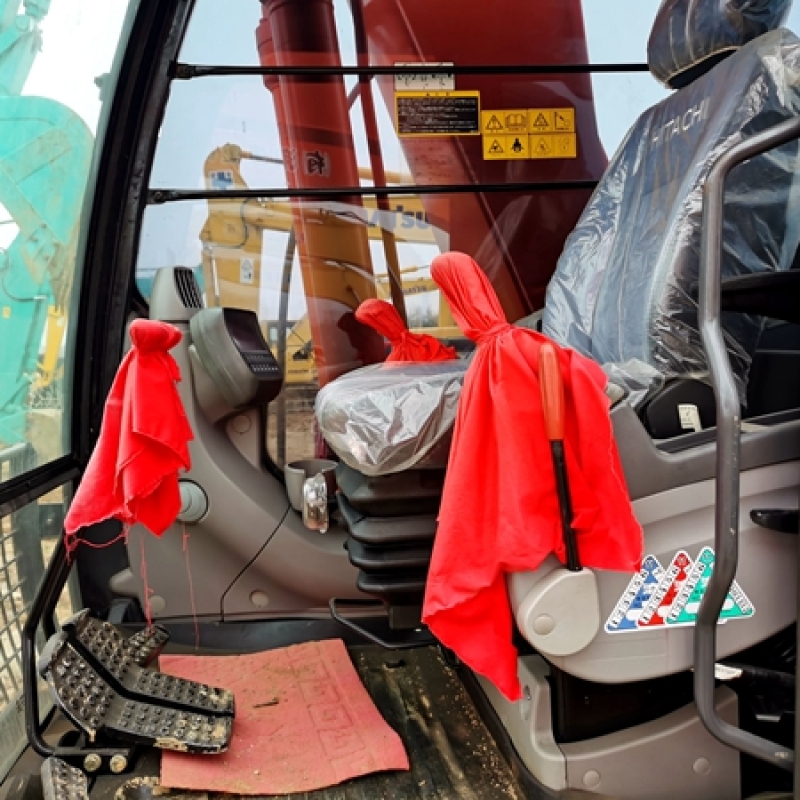 Japan Original Used Hitachi zx200 Excavator Second Hand Machinery