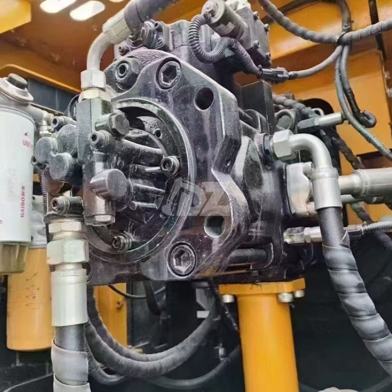 Bucket Rod Digging Force 180kN SANY 365H Used Crawler Excavator Engine Cooled to 50℃ in Desert Test