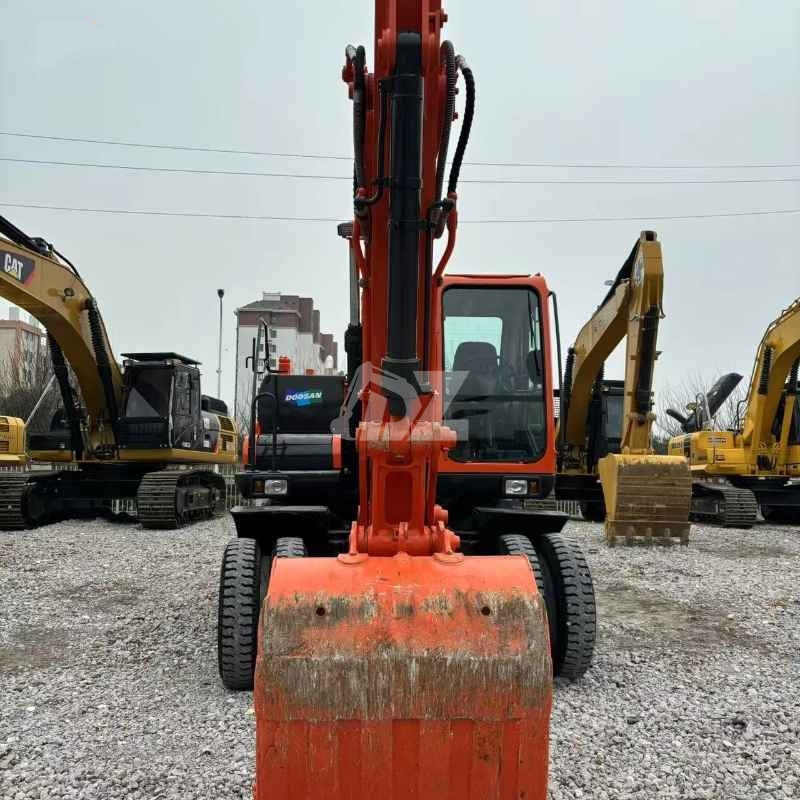 Doosan used 15ton DX150W-9C medium size hydraulic excavator