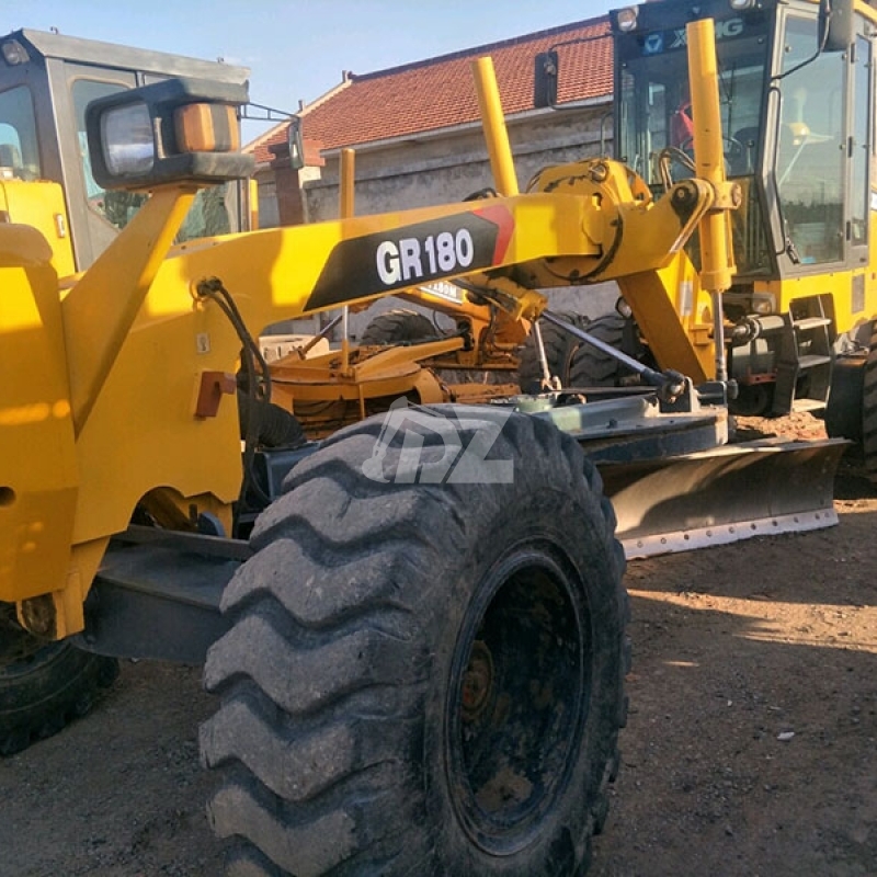Hot Selling Used XCMG GR180 High-Performance Motor Grader