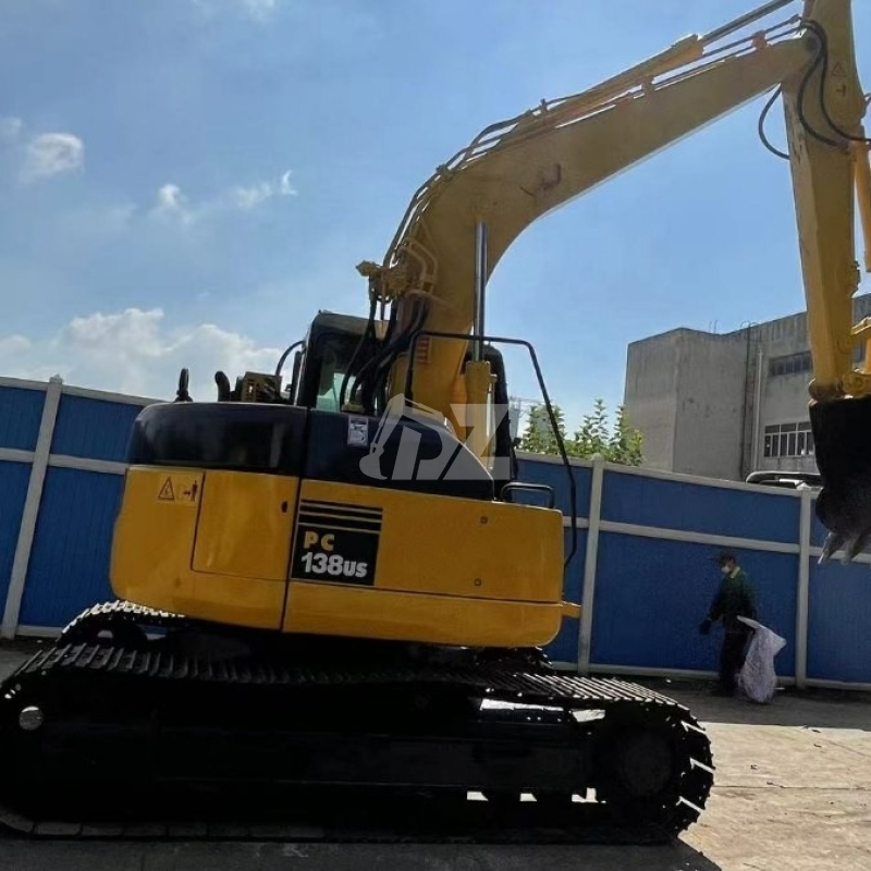 Japan Used Large Excavators Secondhand Komatsu PC138US Crawler