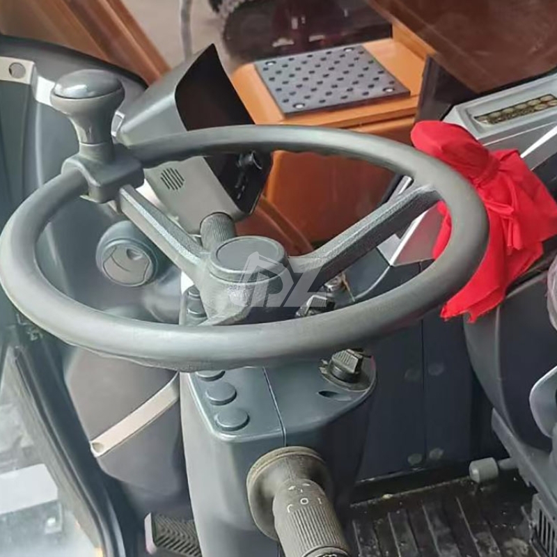 Mining Used Hyundai 210W-9 Wheel Digger For Sale Price Second Hand Excavator