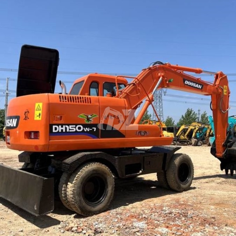 Hydraulic Terrain Wheeled Used Doosan Excavator DH150W 12Tonne