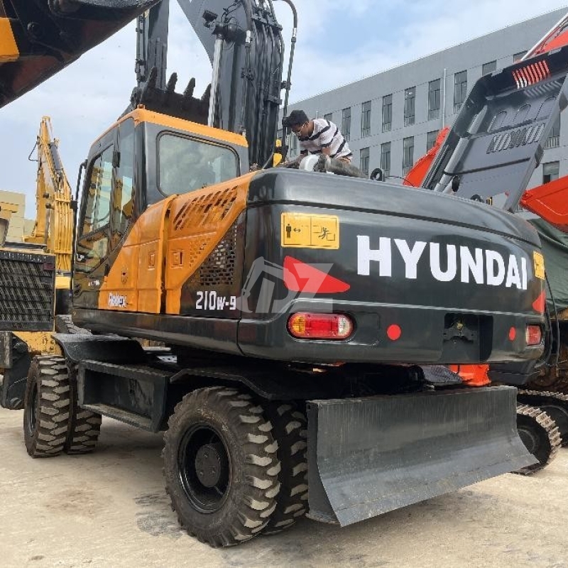 21 Ton Hyundai R210w-9 Used Crawler Excavator Earth Moving Equipment Robex 210w