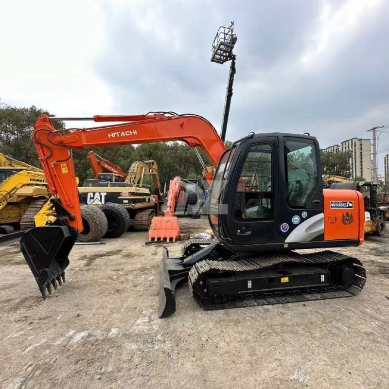Original Japan ZX70 Used Hitachi Mini Excavator 7ton Second Hand Hydraulic Crawler