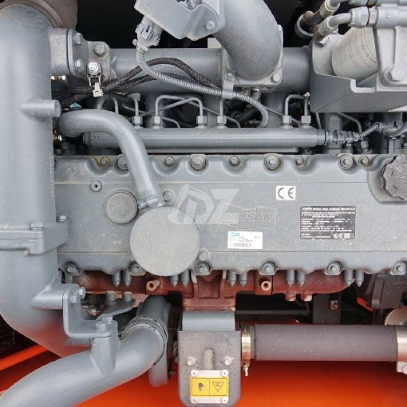 1900KW Doosan DX225LC Used Large Excavators Construction Digging Machine