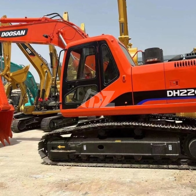 Doosan DH220LC Used Hydraulic Excavator Equipment Second Hand Diggers