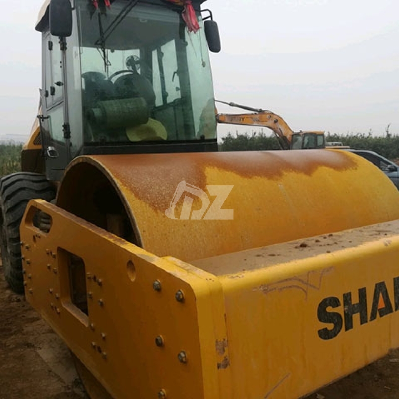 Shantui SR26M-3 26 Ton Vibratory Road Roller 140KW Weichai Engine