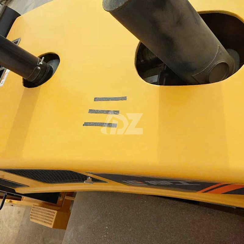 Chinese Brand Liugong CLG6327 27T Vibration Roller Used Condition Liugong 6327 Road Roller