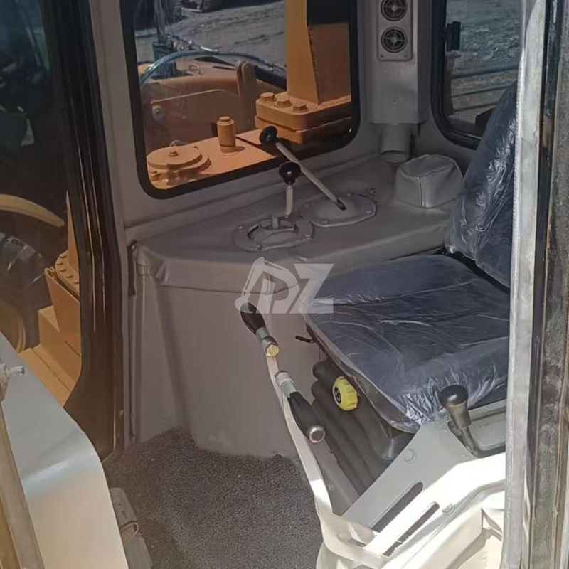 Heavy Duty Caterpillar Bulldozer Cat D8r Used Dozer for Mining Work