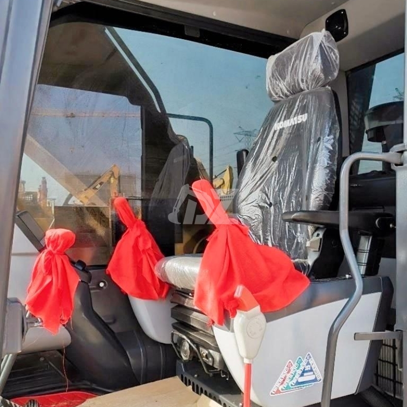 Used Excavators Komatsu PC200-8N1 Original Low Price Crawler Hydraulic Excavator Machinery Japanese Condition Hot Sale