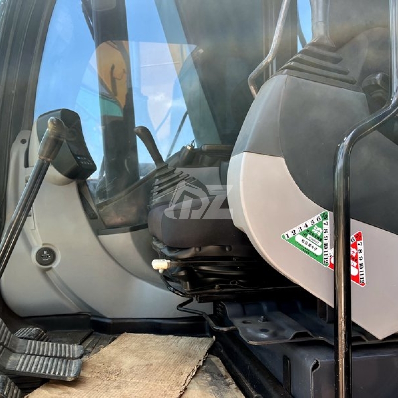 Good condition Used Excavator Kobelco SK200D for sale