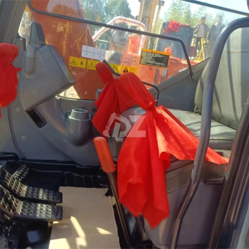 Used Hitachi Zx60 Mini Digger Cheap Price Original Machine Hitachi Excavator for Sale