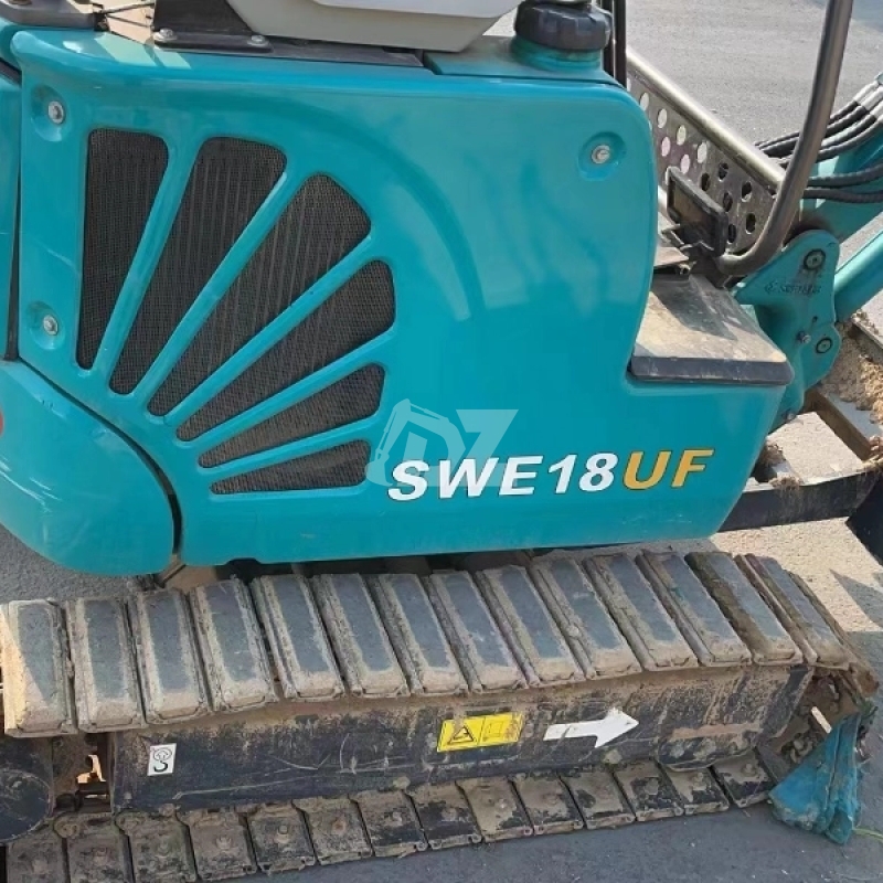 Fairly Used Power Operating Sunward Swe18uf Mini Excavator 1.8 Ton For Sale