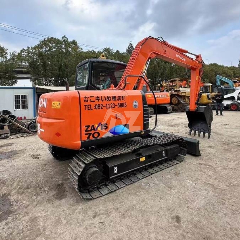 Original Japan ZX70 Used Hitachi Mini Excavator 7ton Second Hand Hydraulic Crawler