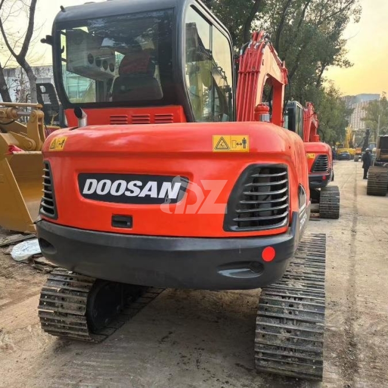 Hydraulic DX60 Doosan Micro Digger 2nd Hand Excavator Crawler 6 Ton