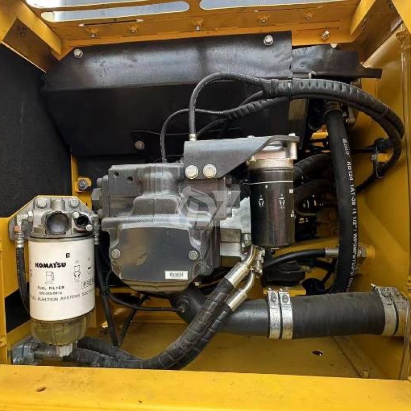 22Ton Used Crawler Excavator Komatsu PC220-8 Secondhand Construction Machinery