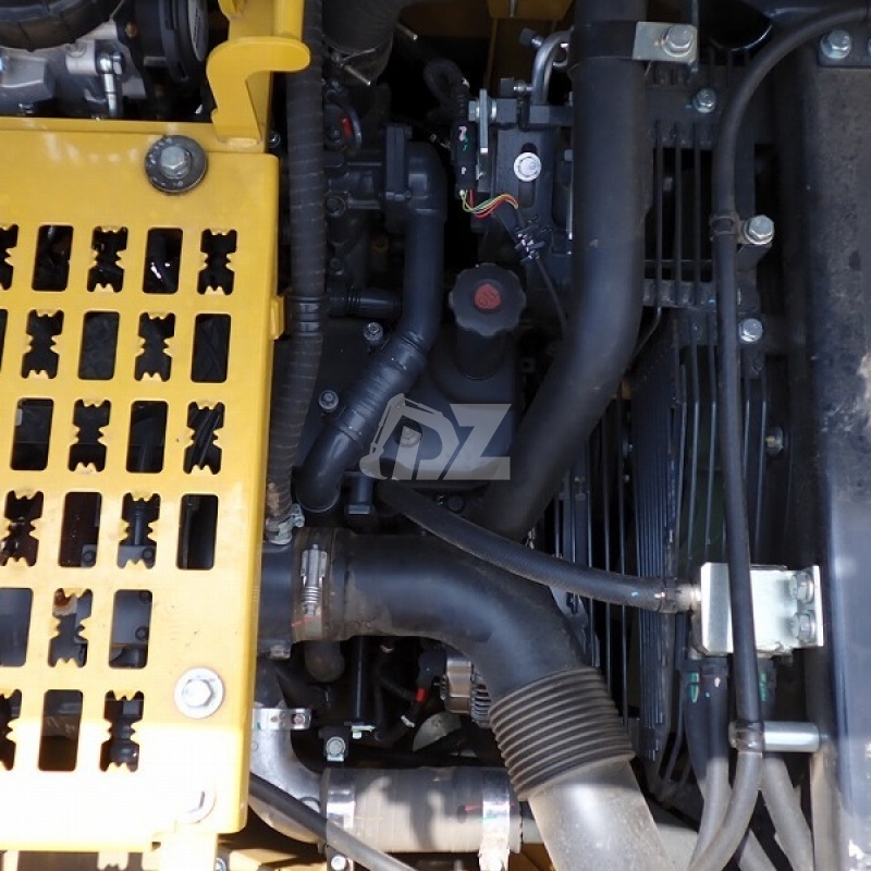 Used Komatsu PC200-11 Excavators  Original Low Price Crawler Hydraulic Excavator Machinery Japanese Condition Hot Sale