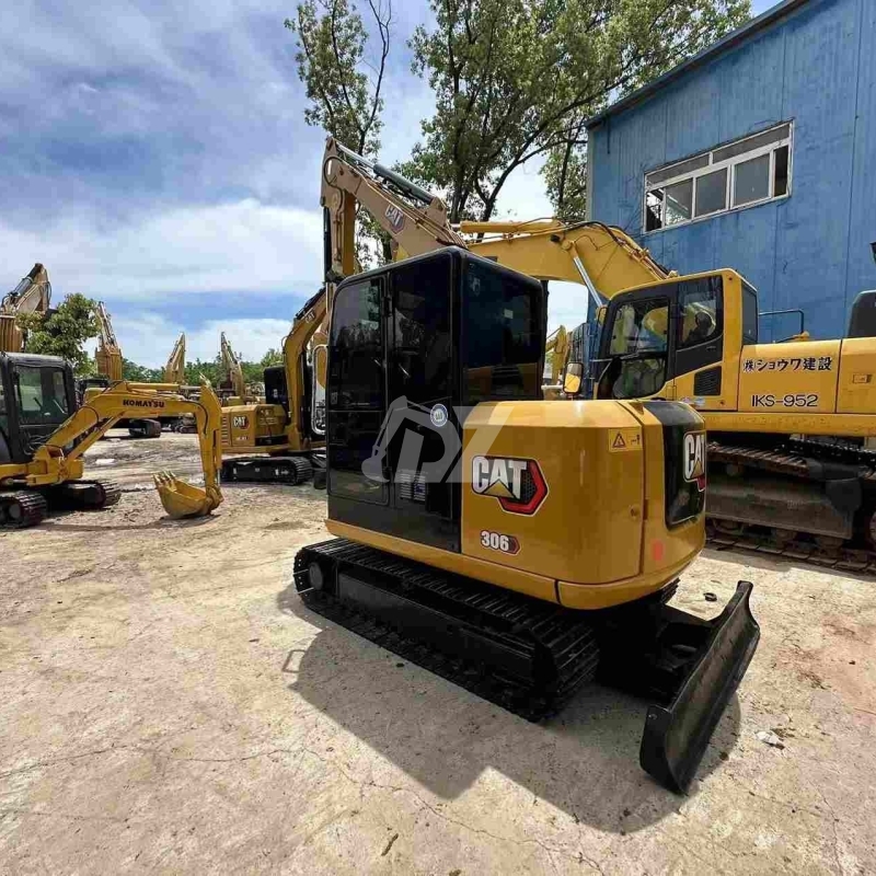 37KW Second Hand Mini Excavator Digger Caterpillar 306E2 5800KG